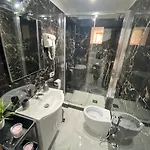 Partenope 3* נאפולי